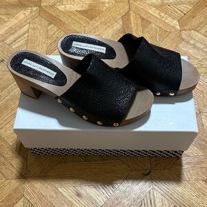 DVF Manning Mule Black Leather Sandal 7M